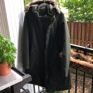 NORTH FACE PARKA WINTER JACKET, GREAT CONDITION, Olive Green, XL
